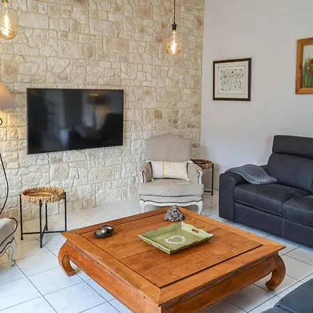 3 Bedroom Stunning In * Colombiers (Herault)