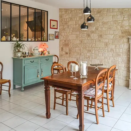 3 Bedroom Stunning In Hébergement de vacances *